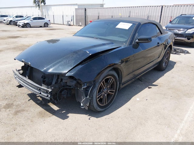 2013 FORD MUSTANG V6 PREMIUM — фото 2