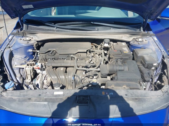 صورة 10 لـ 2022 Hyundai ELANTRA SEL