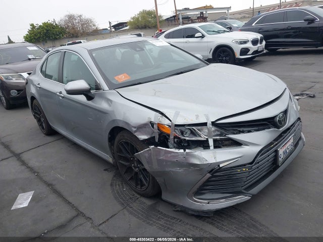 صورة 1 لـ 2023 Toyota CAMRY LE