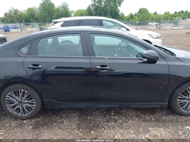 صورة مصغرة 14 لـ 2024 KIA FORTE GT-LINE