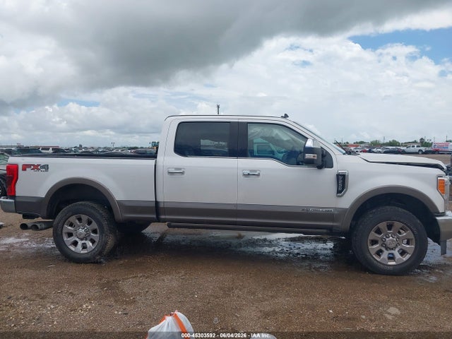 صورة 14 لـ 2019 FORD F-250 KING RANCH