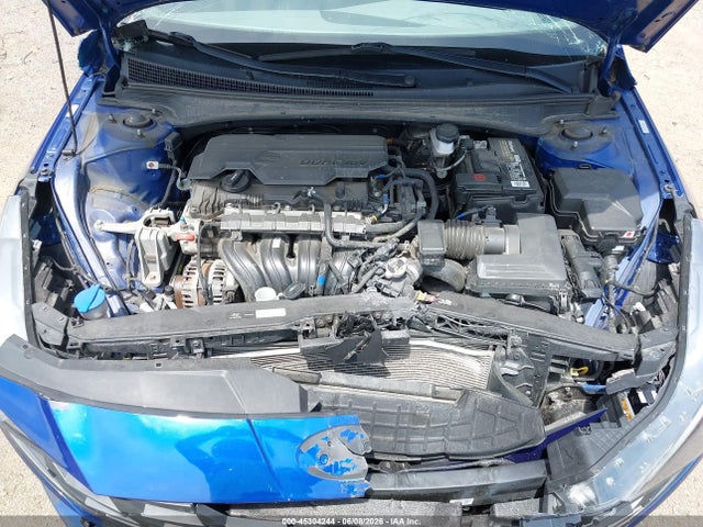 صورة 10 لـ 2023 Hyundai ELANTRA SEL