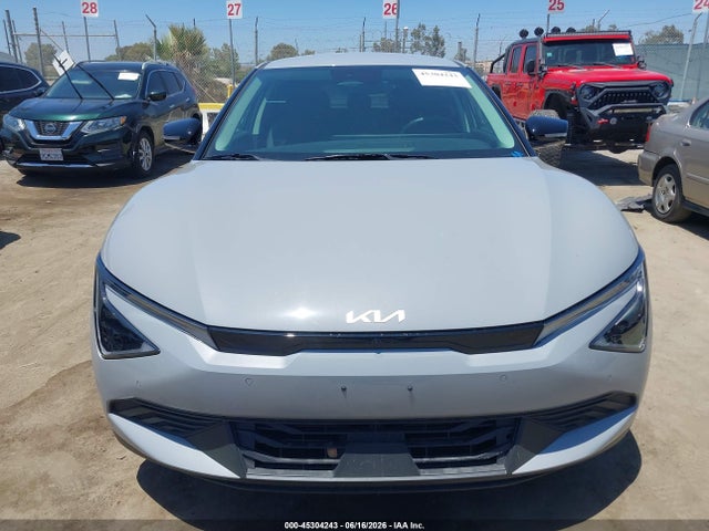 2025 KIA EV6 LIGHT LONG RANGE RWD 6