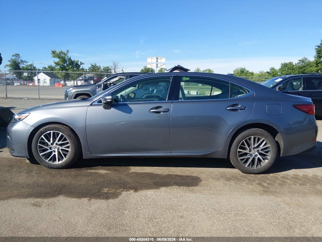 2017 Lexus ES 350 — миниатюра 14
