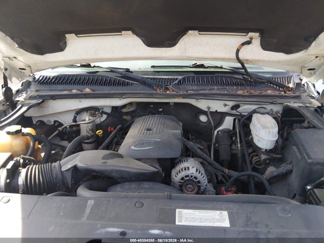 2005 Chevrolet SILVERADO 2500HD LS photo 10