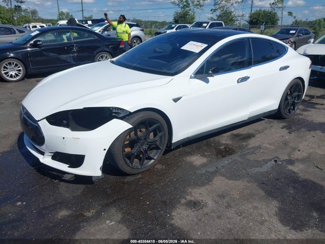 2015 Tesla MODEL S 70D/85D/P85D 照片 2