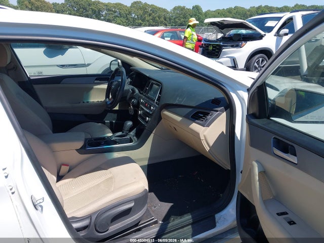 2019 Hyundai SONATA SE 照片 5