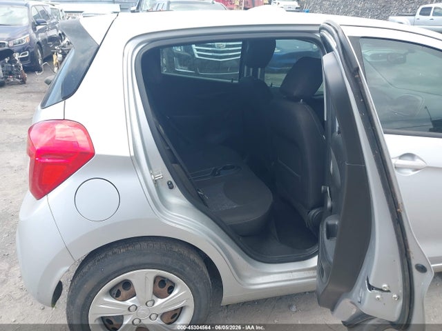 صورة 8 لـ 2019 Chevrolet SPARK LS CVT