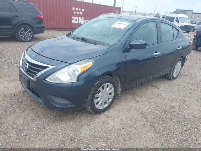 2015 Nissan VERSA 1.6 SV 照片 2