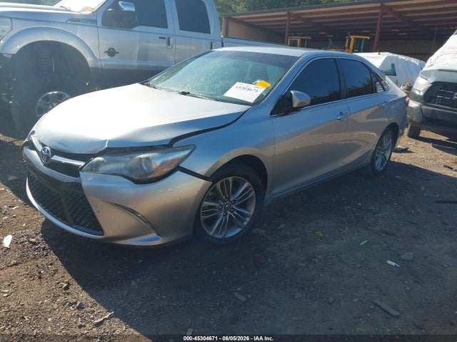 2016 Toyota CAMRY SE 照片 2