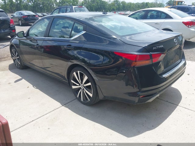 صورة 3 لـ 2022 Nissan ALTIMA SR FWD
