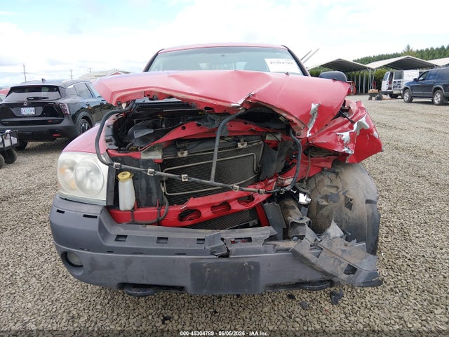 2005 Dodge DAKOTA SLT photo 6