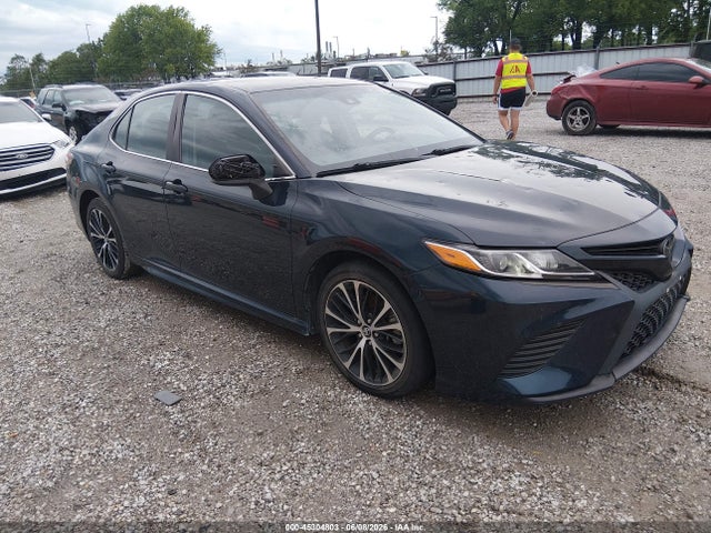 صورة 1 لـ 2019 Toyota CAMRY SE