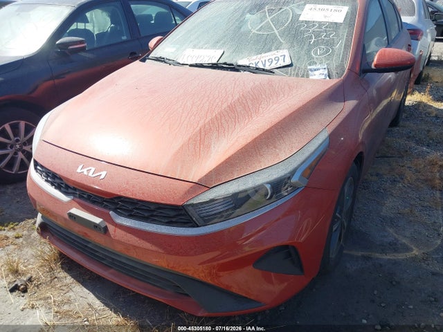 2023 KIA FORTE LXS thumbnail 13