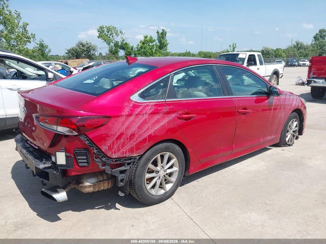 2018 Hyundai SONATA SE photo 4