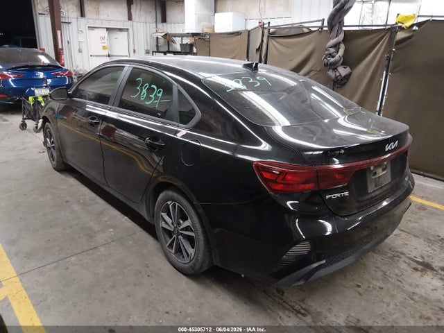2023 KIA FORTE LXS 照片 3