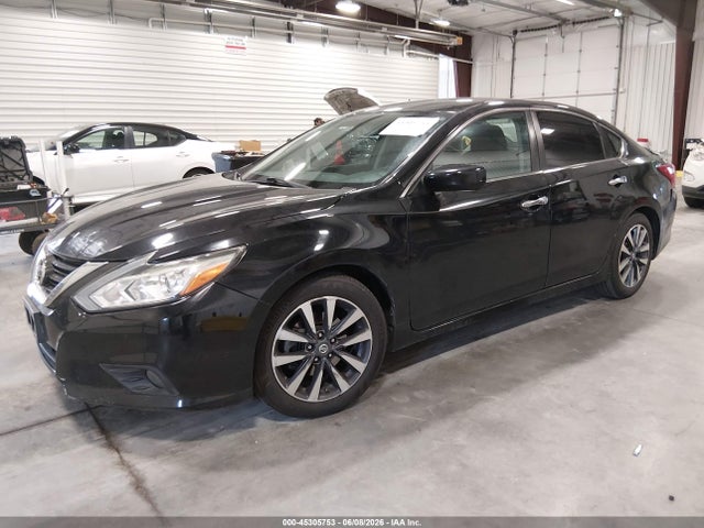 2017 Nissan ALTIMA 2.5 SV photo 2