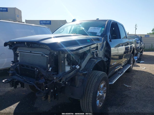صورة 2 لـ 2024 RAM 2500 BIG HORN 4X4 6'4 BOX