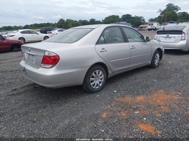 صورة 4 لـ 2005 Toyota CAMRY LE