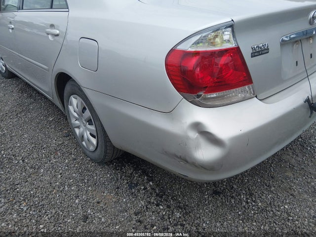 صورة 6 لـ 2005 Toyota CAMRY LE