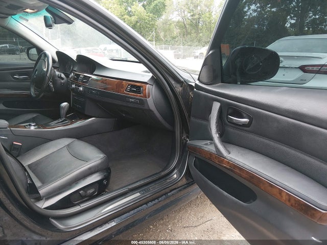 صورة 5 لـ 2011 BMW 328I XDRIVE