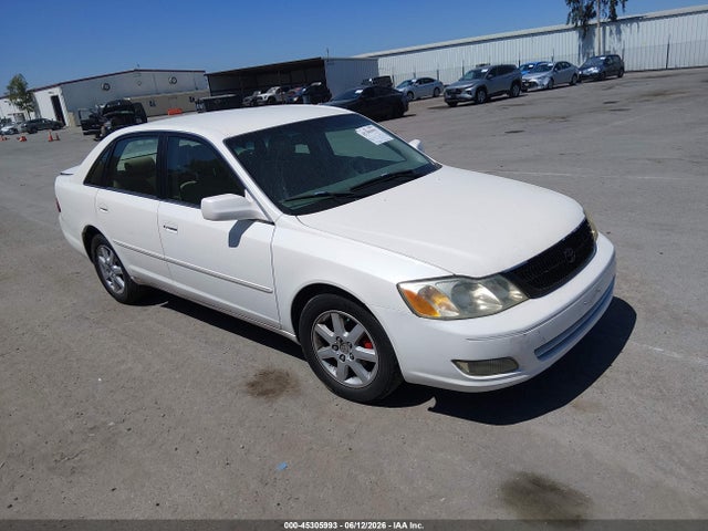 2002 TOYOTA AVALON XLS
