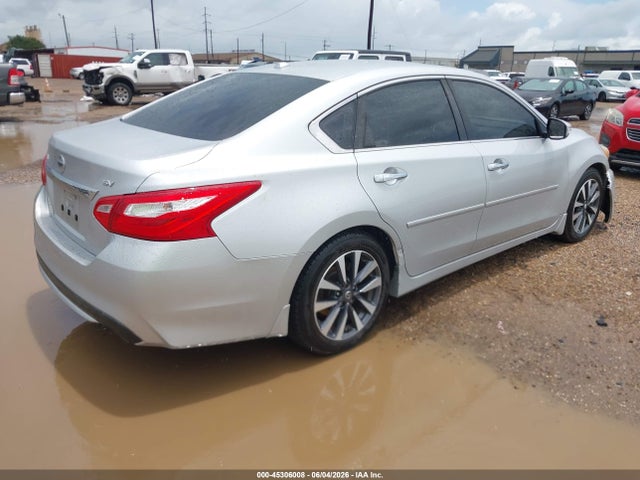 2017 Nissan ALTIMA 2.5 SV 照片 4