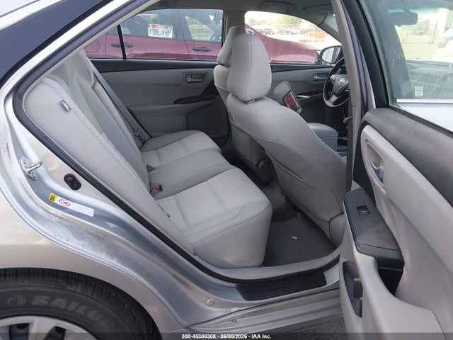 صورة 8 لـ 2015 Toyota CAMRY LE