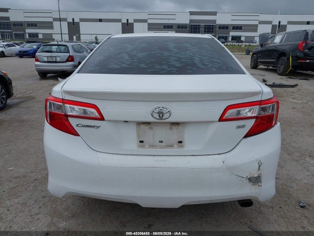 2014 Toyota CAMRY SE — миниатюра 17