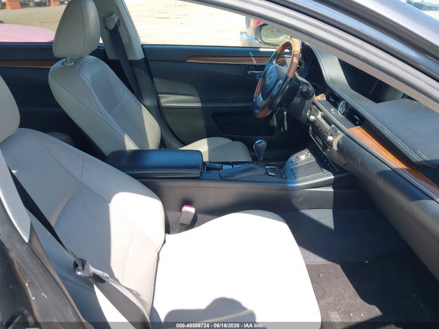 2013 Lexus ES 300H 照片 5