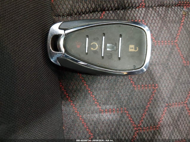 2018 Chevrolet SONIC LT AUTO — миниатюра 11
