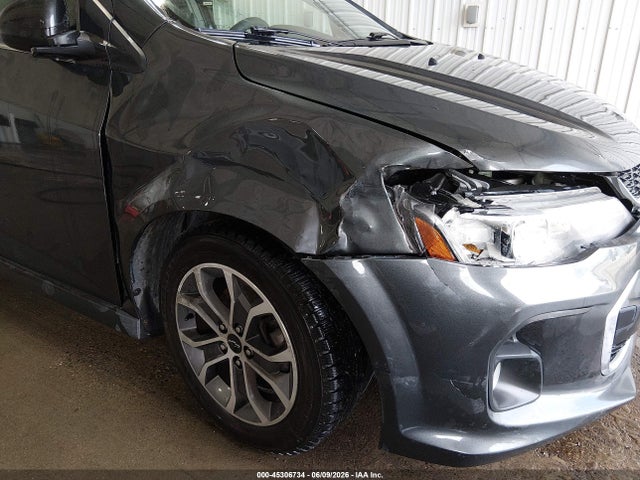 صورة 6 لـ 2018 Chevrolet SONIC LT AUTO