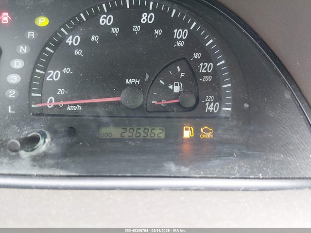 2003 Toyota CAMRY LE V6 photo 7