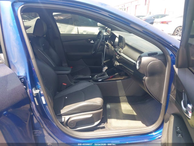 صورة 5 لـ 2021 KIA FORTE GT-LINE