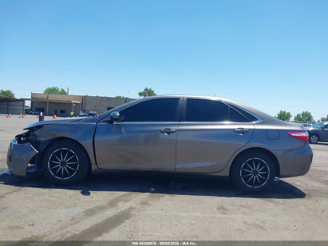 2017 Toyota CAMRY LE — миниатюра 14