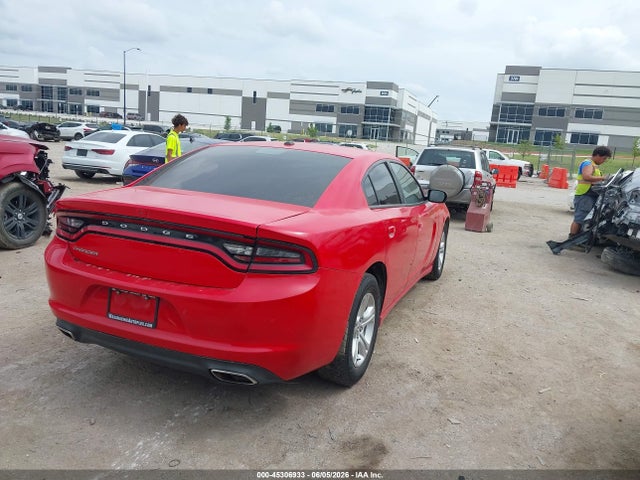 2019 Dodge CHARGER SXT RWD — фото 4