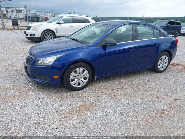 2012 Chevrolet CRUZE LS 照片 2