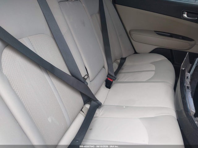 2017 KIA OPTIMA LX 8