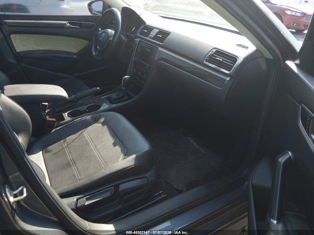 2018 Volkswagen PASSAT 2.0T SE 照片 5
