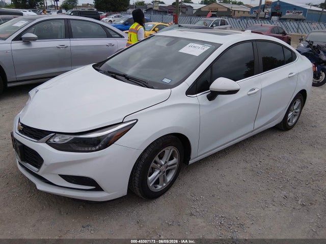 2018 Chevrolet CRUZE LT AUTO 照片 2