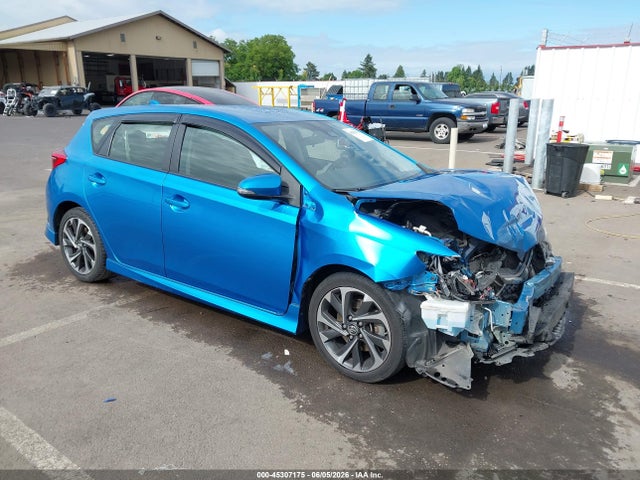 2017 TOYOTA COROLLA 