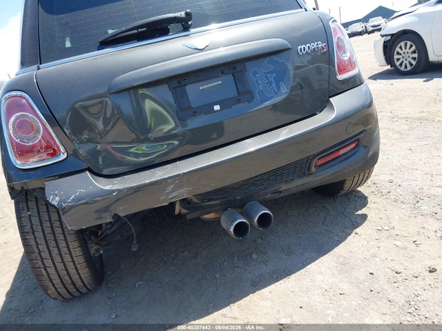 2012 MINI COOPER S — миниатюра 12