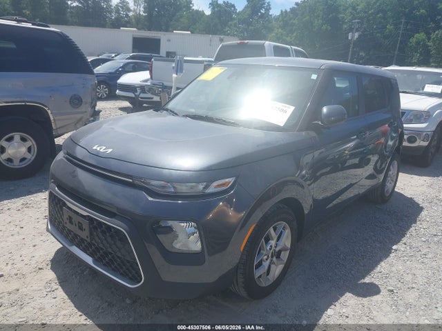 2022 KIA SOUL LX 照片 2