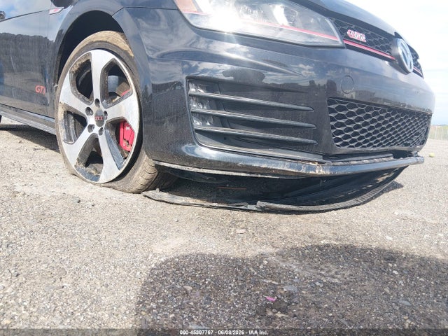 صورة 6 لـ 2016 Volkswagen GOLF GTI AUTOBAHN W/PERFORMANCE PACKAGE 4-DOOR
