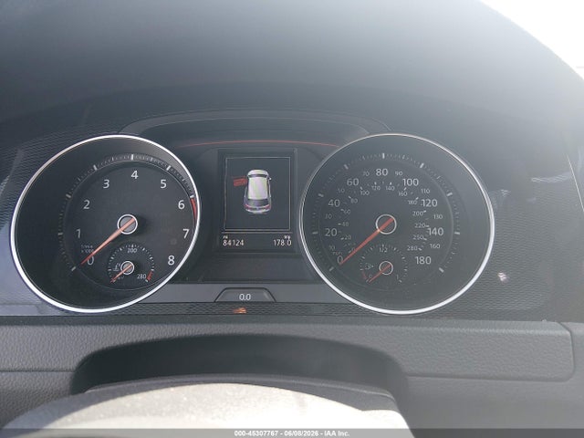 صورة 7 لـ 2016 Volkswagen GOLF GTI AUTOBAHN W/PERFORMANCE PACKAGE 4-DOOR