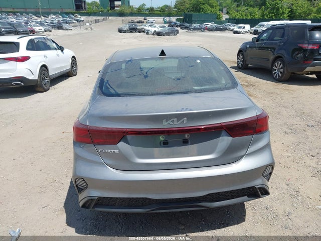 صورة مصغرة 16 لـ 2023 KIA FORTE LXS