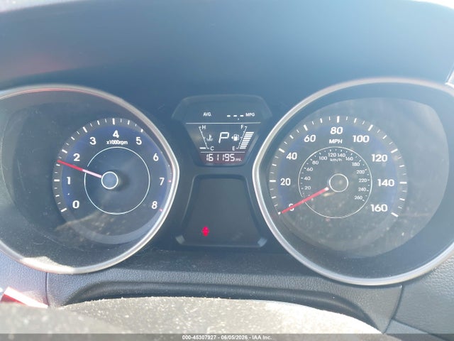 2016 Hyundai ELANTRA LIMITED — фото 7