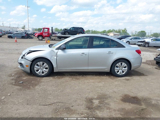 2015 Chevrolet CRUZE LS AUTO 缩略图 14