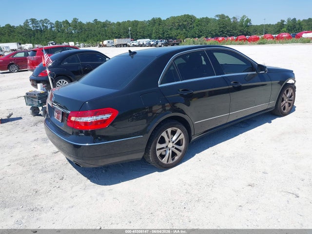 صورة 4 لـ 2011 Mercedes-BENZ E 350