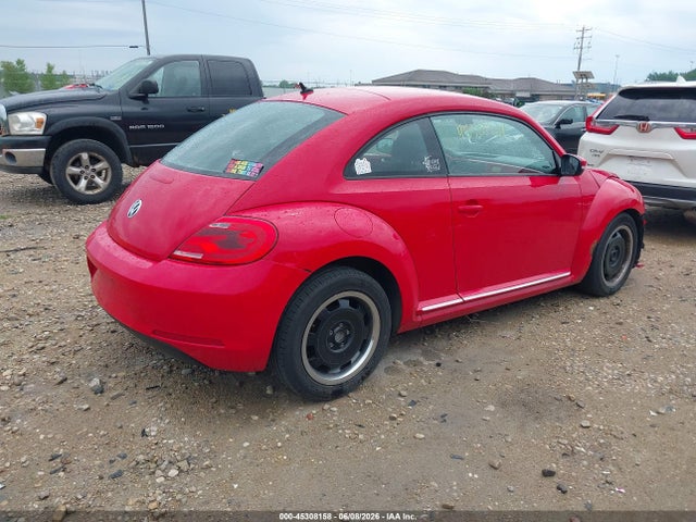 2012 Volkswagen BEETLE 2.5L photo 4